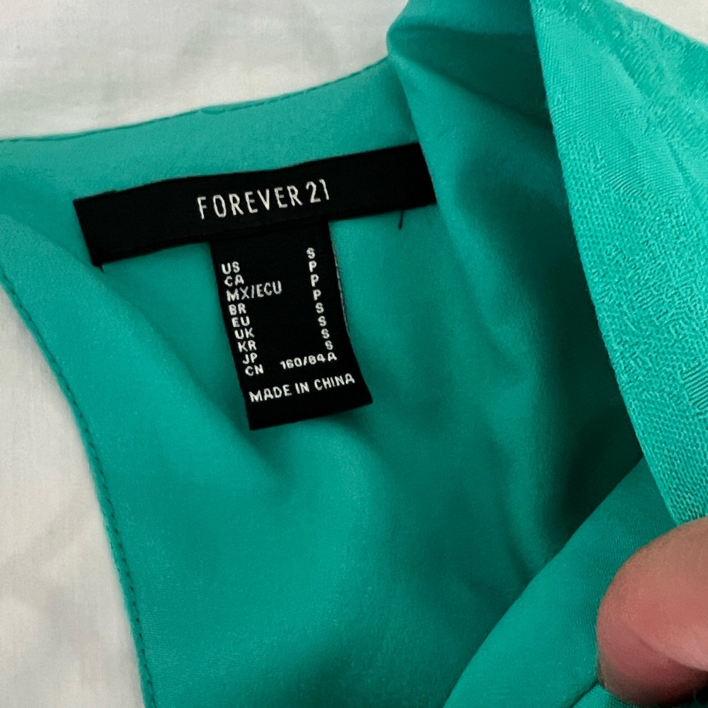 Forever 21 Teal Matching Set - Flutter Sleeves & … - image 8